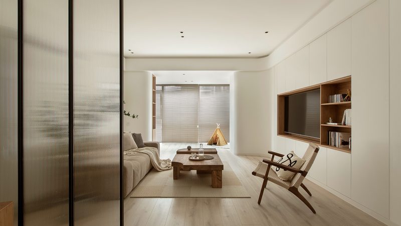 全包价格通常包括设计费、材料费、人工费等。以下是一些影响全包价格的因素：